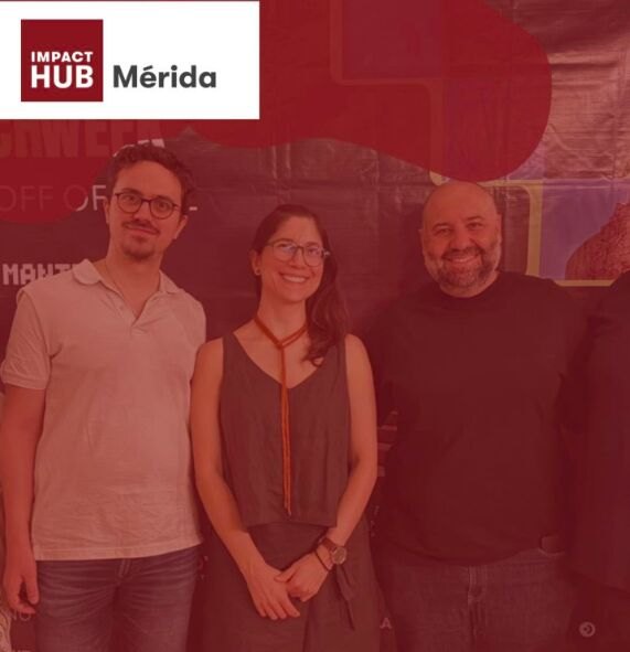 Jorge Vales Bolio con Fabi y Ray de Impact Hub Mérida